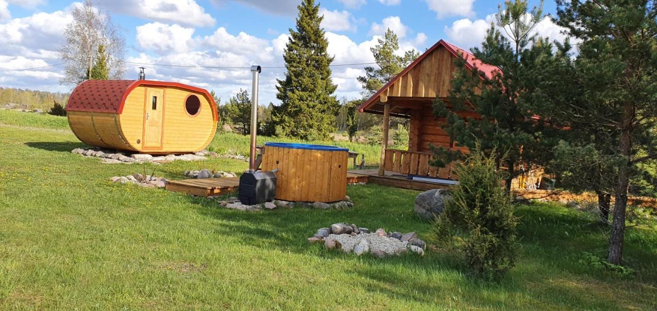 Maenniste Holiday Home Hiievalja Екстер'єр фото