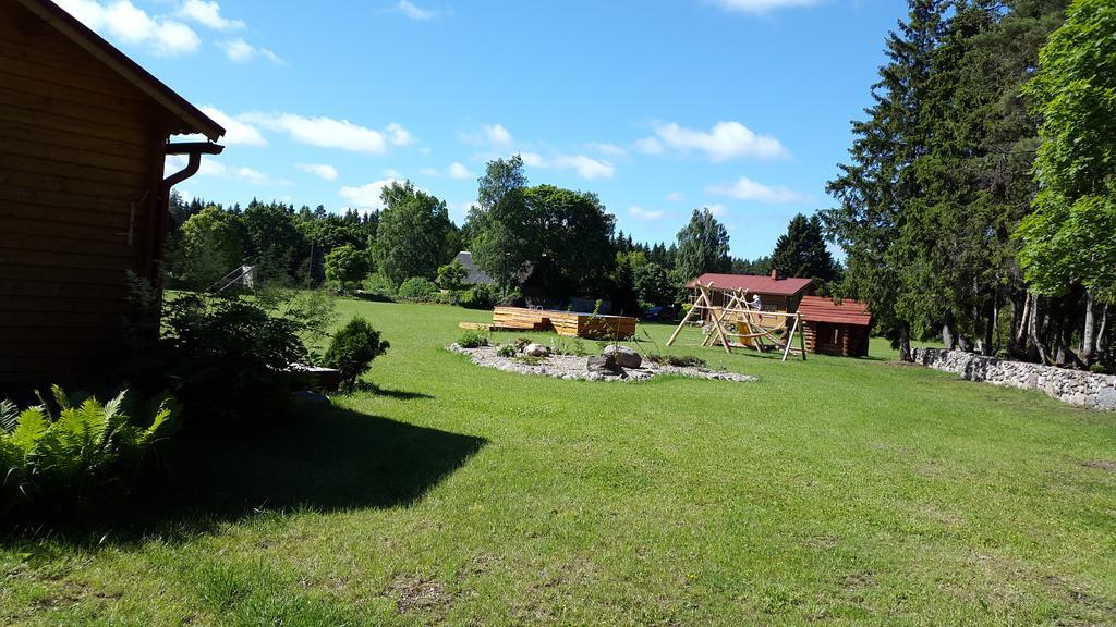 Maenniste Holiday Home Hiievalja Екстер'єр фото